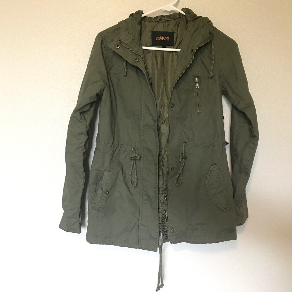 New olive green utility jacket - Picture 2 of 8